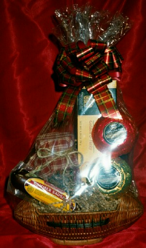 Christie's Gift Basket 003